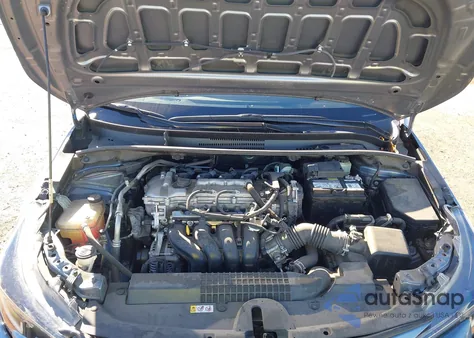 2022 Toyota Corolla Le from USA, damaged, VIN JTDEPMAE9NJ211184